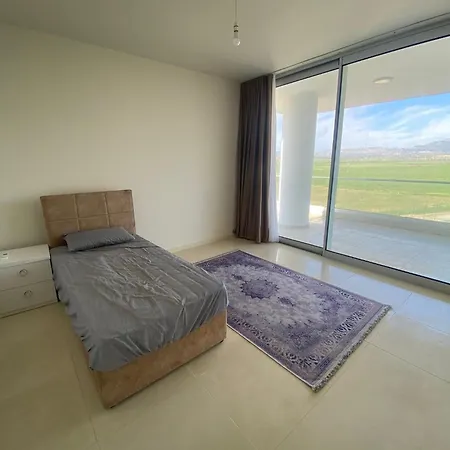 Cyprus Luxury With Mediterranean Sea View アパート *